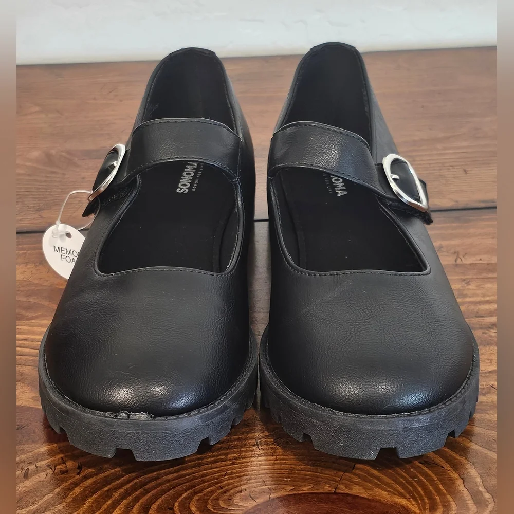 Black Girl's Memory Foam Dress Shoes w/Hook & Loop Buckle Size 5 NWOB